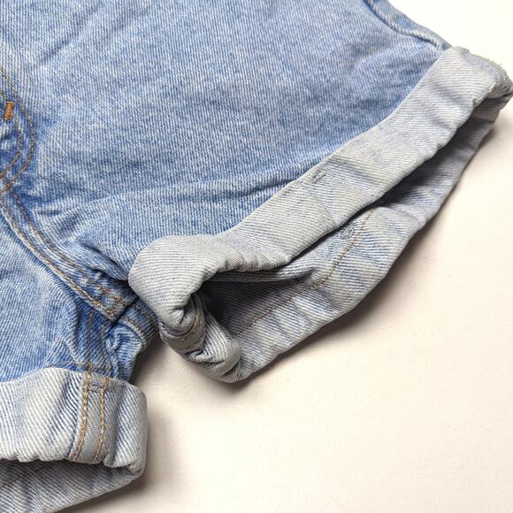 Vintage Levis Shorts Girls Size 10 Regular Denim Red Tab - Picture 3 of 9